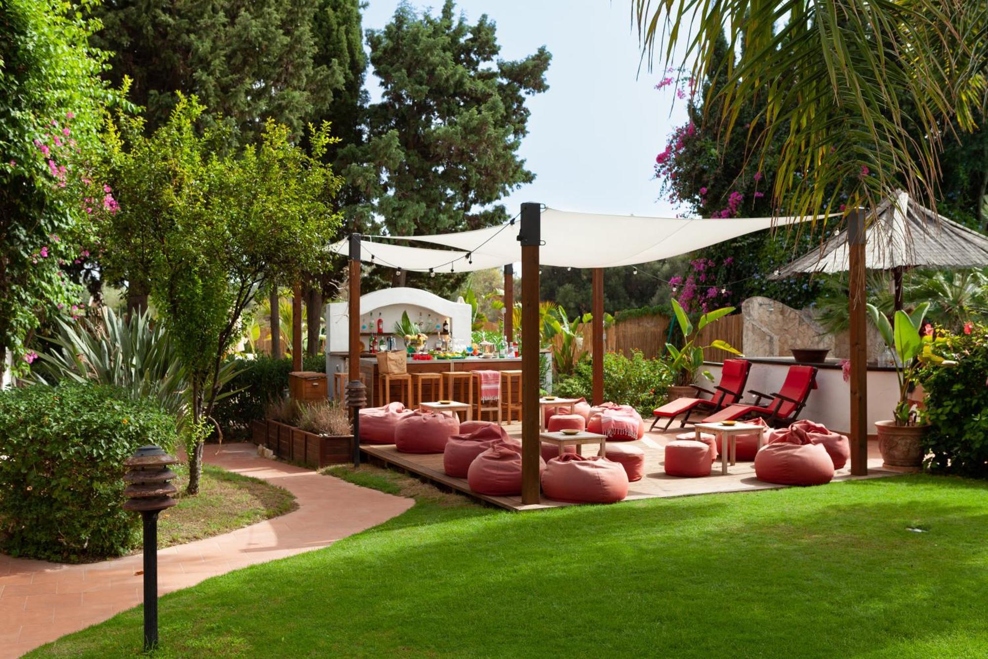 Nora Club Hotel & Spa Pula Extérieur photo