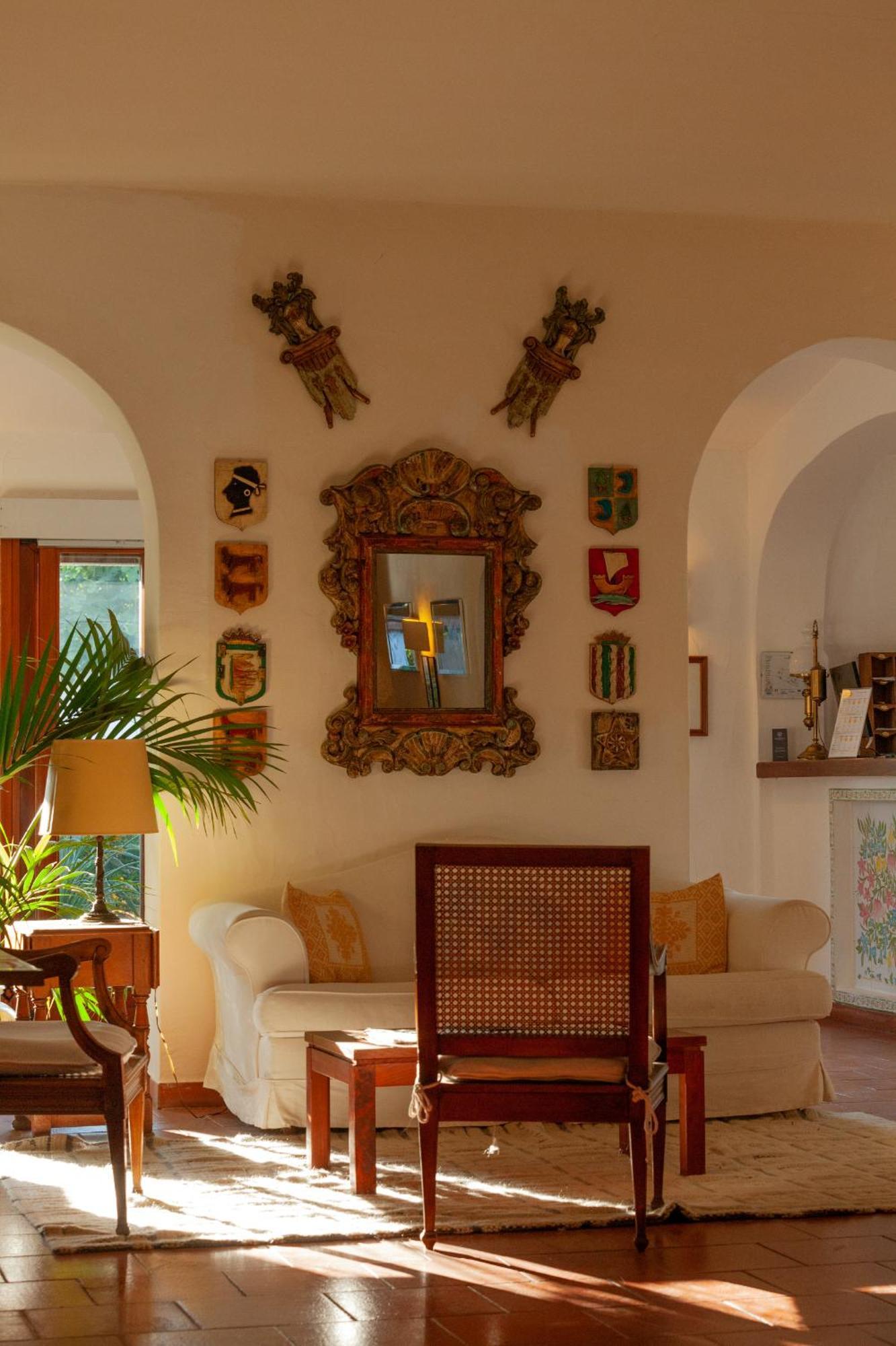 Nora Club Hotel & Spa Pula Extérieur photo