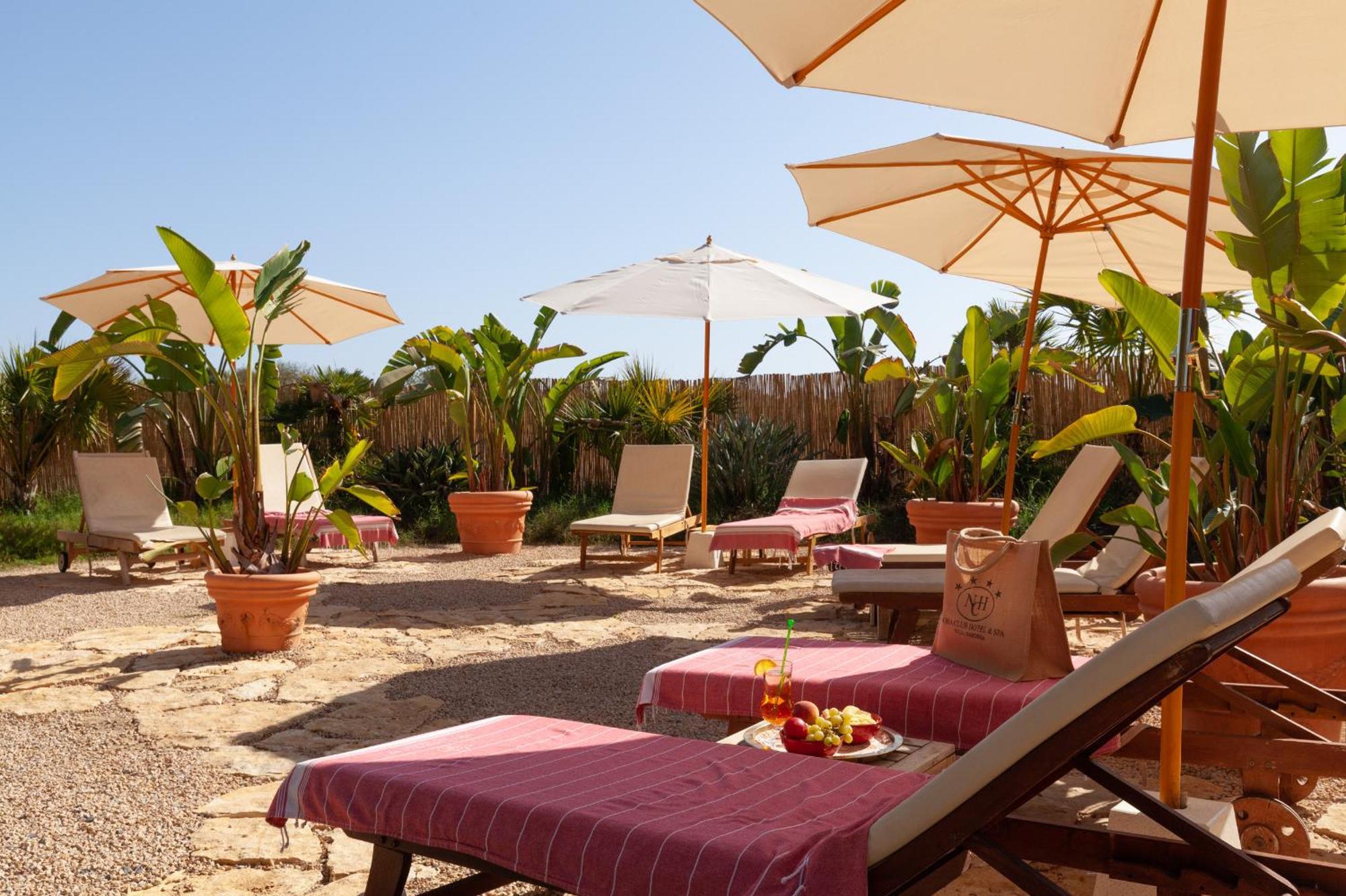 Nora Club Hotel & Spa Pula Extérieur photo