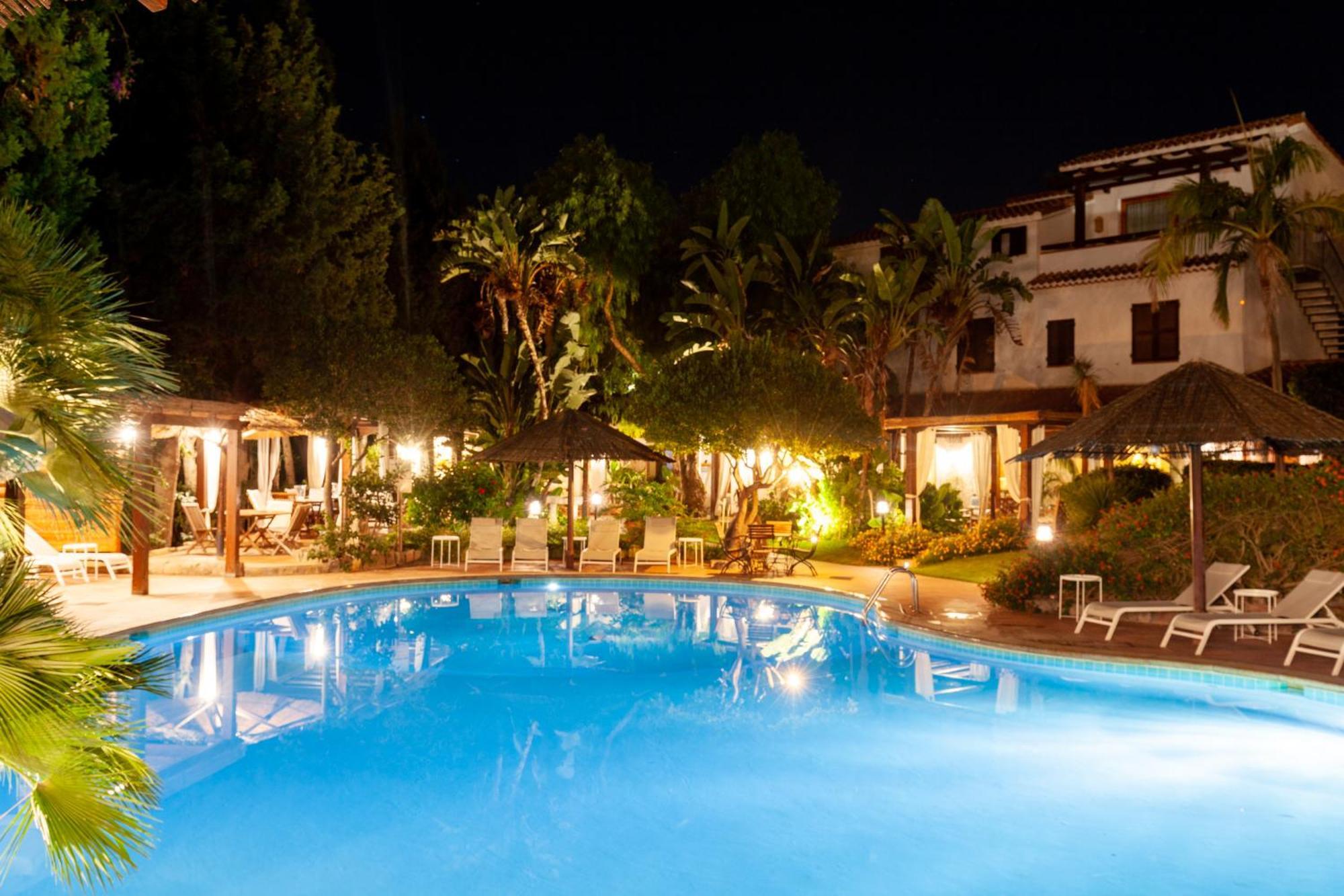 Nora Club Hotel & Spa Pula Extérieur photo
